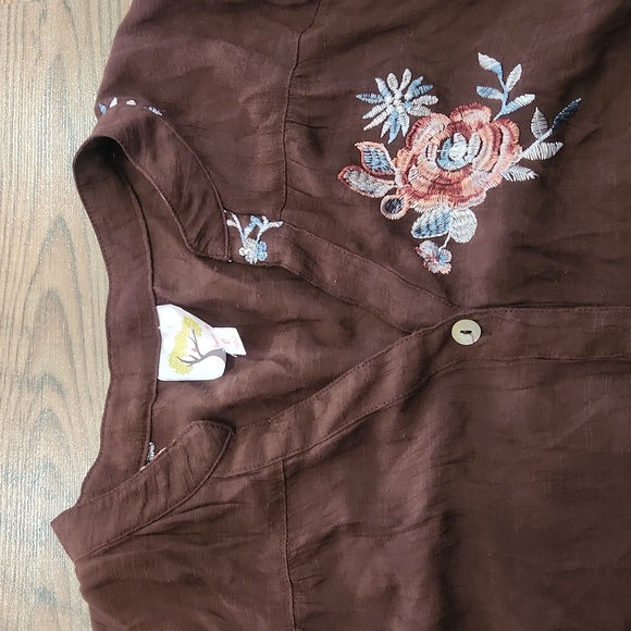 Fig And Flower Floral Embroidered Earthy Brown Button Down Lightweight Size L - Picture 5 of 6